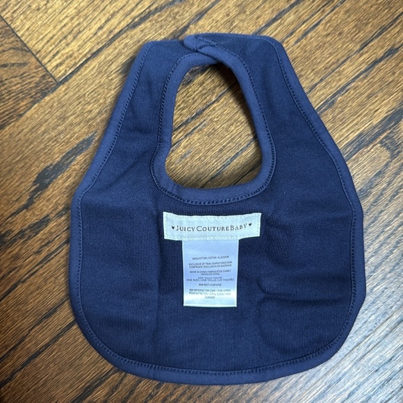 BNIB Juice Couture Boys Three Bib Set - Picture 7 of 10